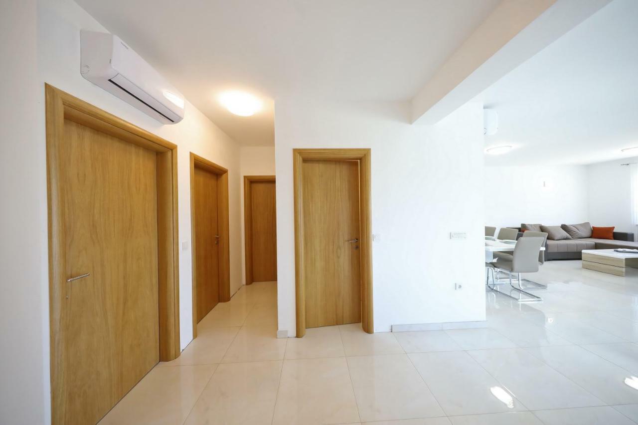 Apartmani Vlado Mitar Сукошан Екстер'єр фото